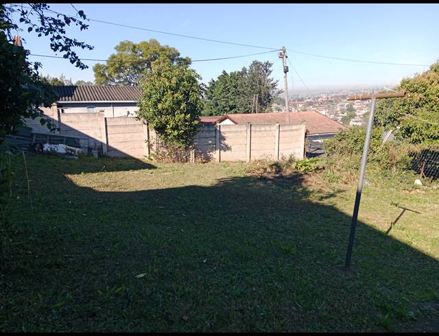 2 BEDROOM FREEHOLD FOR SALE IN NORTHDALE